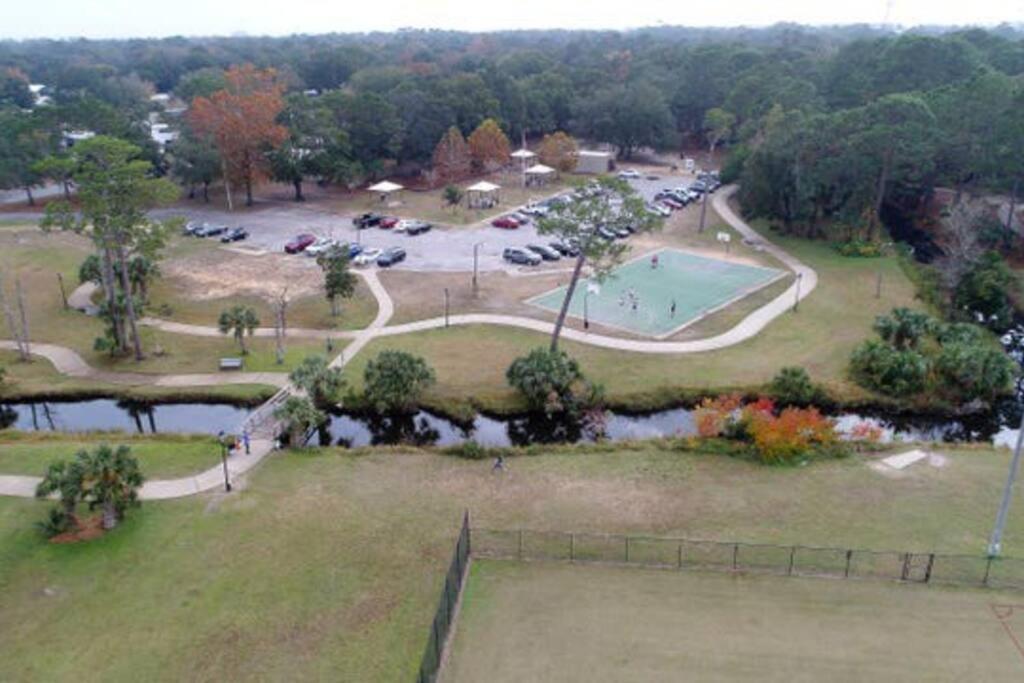 Modern 2 Bedroom Townhome Minutes From The Beach!! Fort Walton Beach Ngoại thất bức ảnh