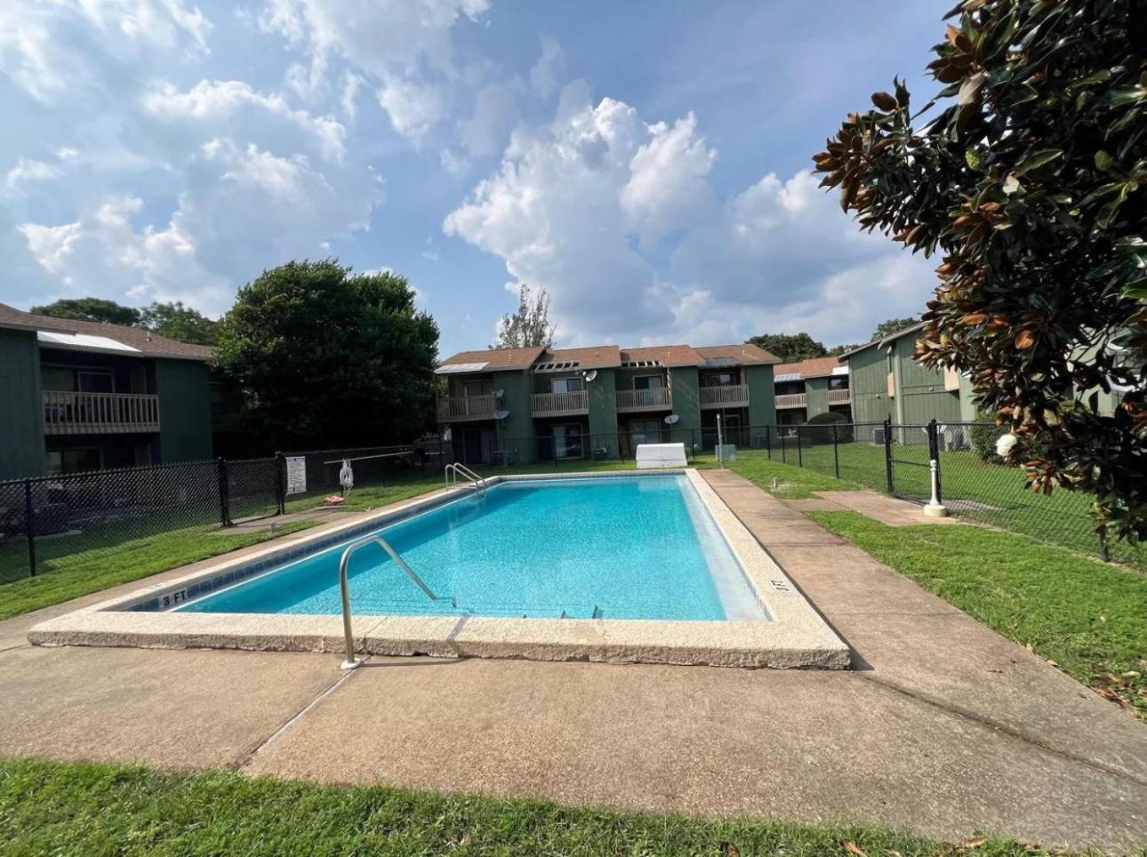 Modern 2 Bedroom Townhome Minutes From The Beach!! Fort Walton Beach Ngoại thất bức ảnh